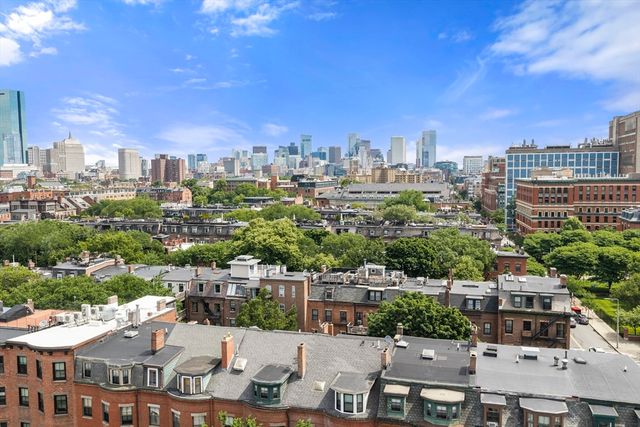 691 Massachusetts Ave TH102, Boston, MA 02118