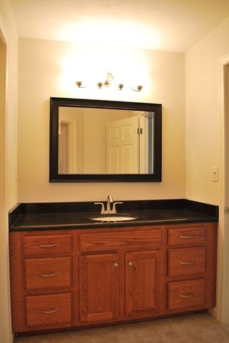 39 Country Hill Rd 39, Holden, MA 01520