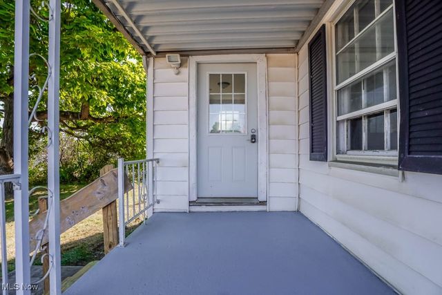 8202 Navarre Road SW, Massillon, OH 44646