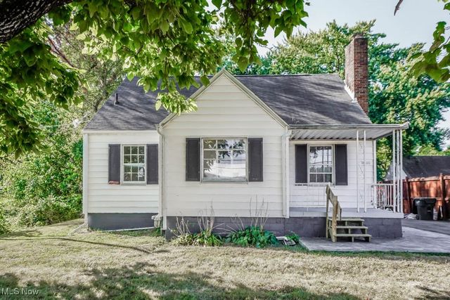 8202 Navarre Road SW, Massillon, OH 44646