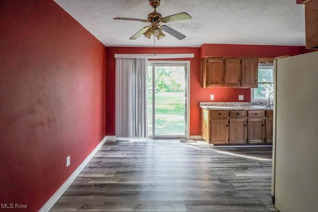 8202 Navarre Road SW, Massillon, OH 44646