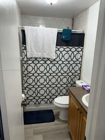 6125 W 20th Avenue 312, Hialeah, FL 33012