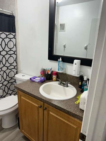 6125 W 20th Avenue 312, Hialeah, FL 33012