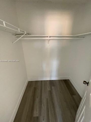 6125 W 20th Avenue 312, Hialeah, FL 33012