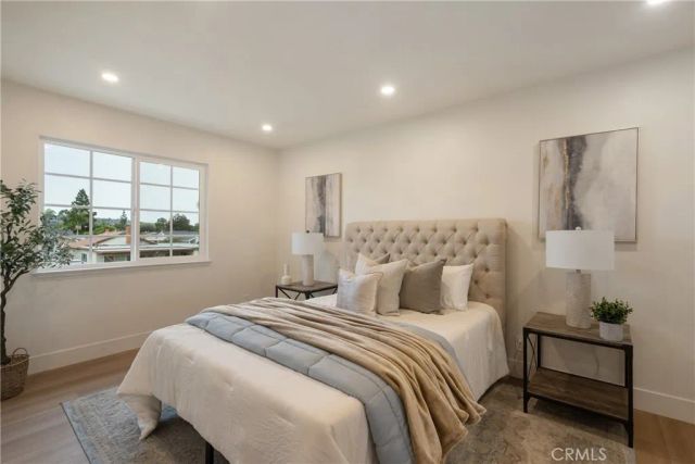 4926 E Glenview, Anaheim, CA 92807