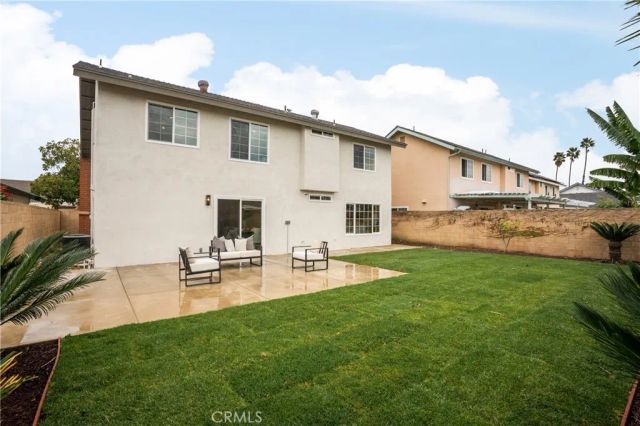 4926 E Glenview, Anaheim, CA 92807