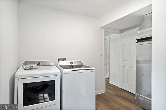 9251 KRIS DR, White Plains, MD 20695