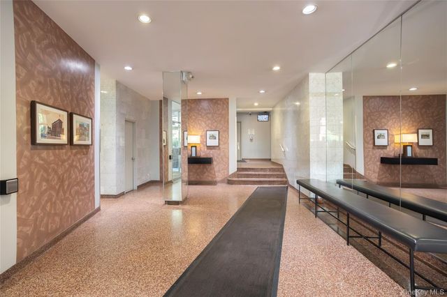 35-50 85 Street 7K, Jackson Heights, NY 11372