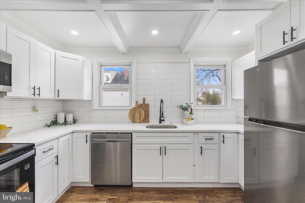 2607 JOPPA TER, Baltimore, MD 21234