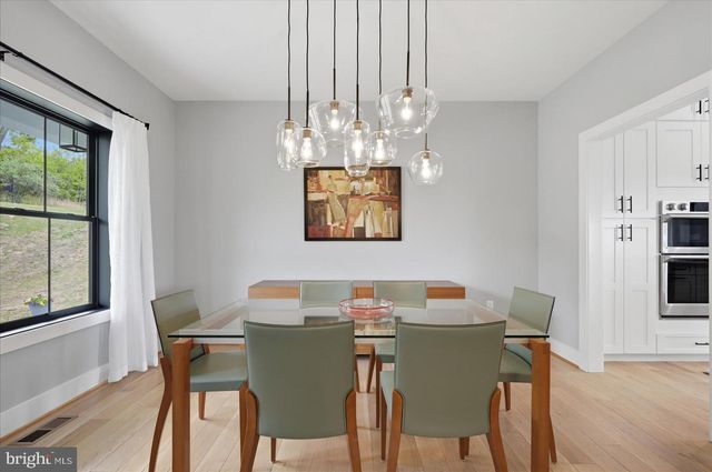 33 KIBO CT, Maurertown, VA 22644