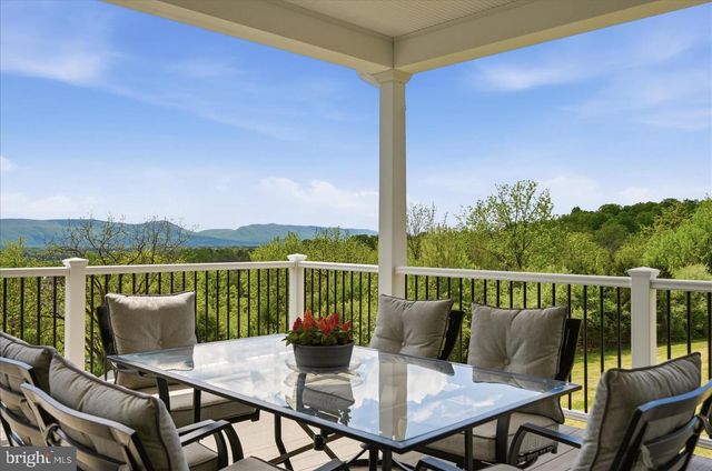 33 KIBO CT, Maurertown, VA 22644