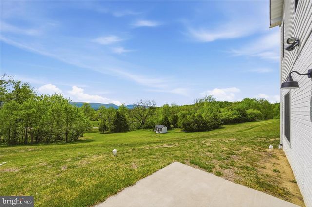 33 KIBO CT, Maurertown, VA 22644