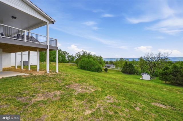 33 KIBO CT, Maurertown, VA 22644