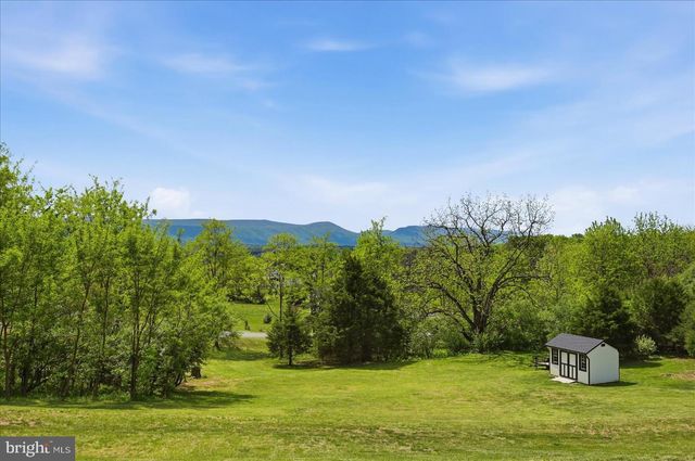 33 KIBO CT, Maurertown, VA 22644