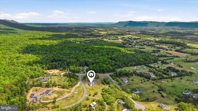 33 KIBO CT, Maurertown, VA 22644