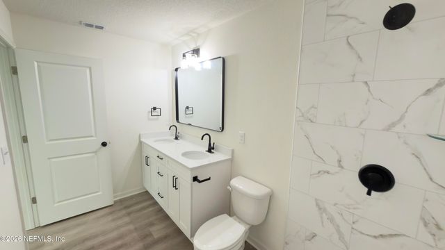 2375 JOHNSON Avenue, Jacksonville, FL 32207
