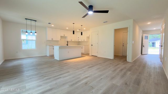 2375 JOHNSON Avenue, Jacksonville, FL 32207