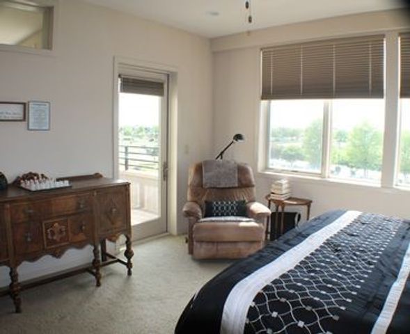 640 S 50th Street 2213, West Des Moines, IA 50265