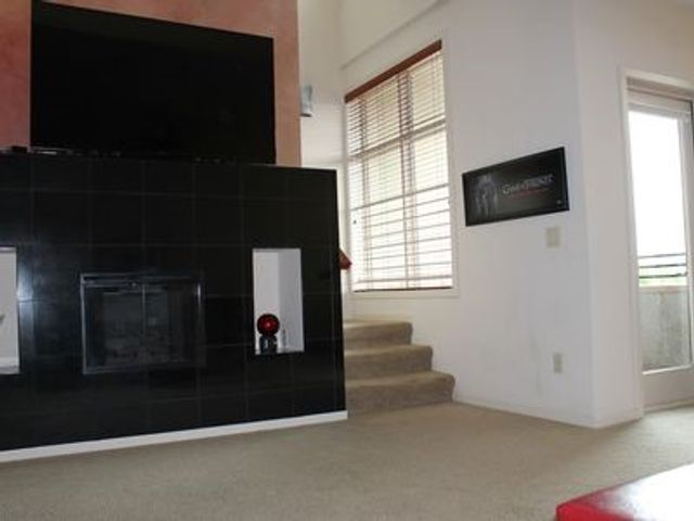 640 S 50th Street 2213, West Des Moines, IA 50265