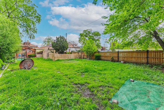 3928 Clinton Avenue, Stickney, IL 60402