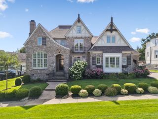 7036 Lanceleaf Dr, College Grove, TN 37046
