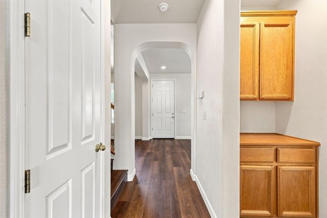 9962 Amulet Pl, Sacramento, CA 95829