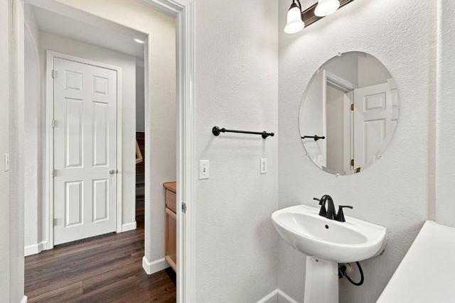 9962 Amulet Pl, Sacramento, CA 95829