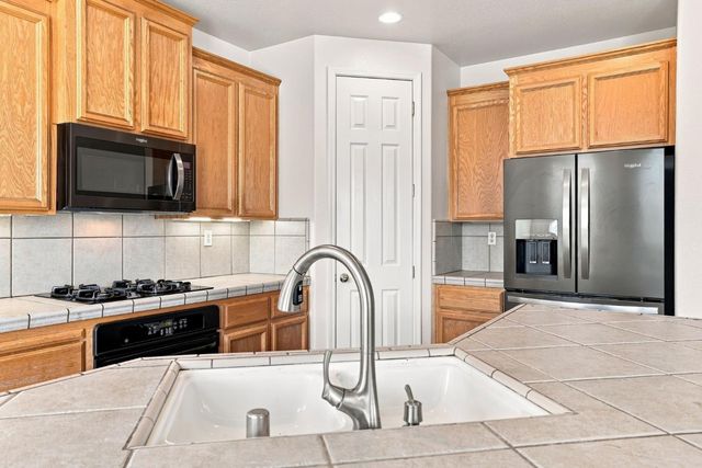 9962 Amulet Pl, Sacramento, CA 95829