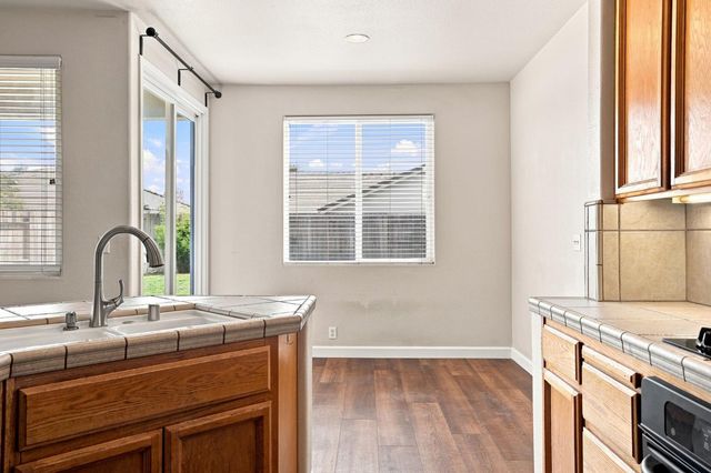 9962 Amulet Pl, Sacramento, CA 95829