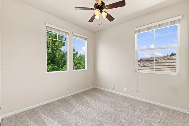 9962 Amulet Pl, Sacramento, CA 95829