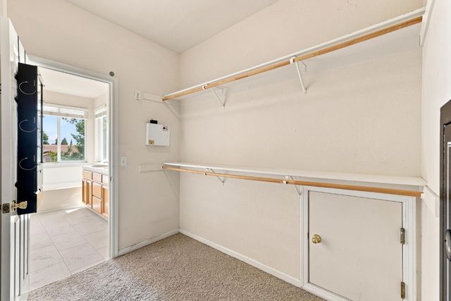 9962 Amulet Pl, Sacramento, CA 95829