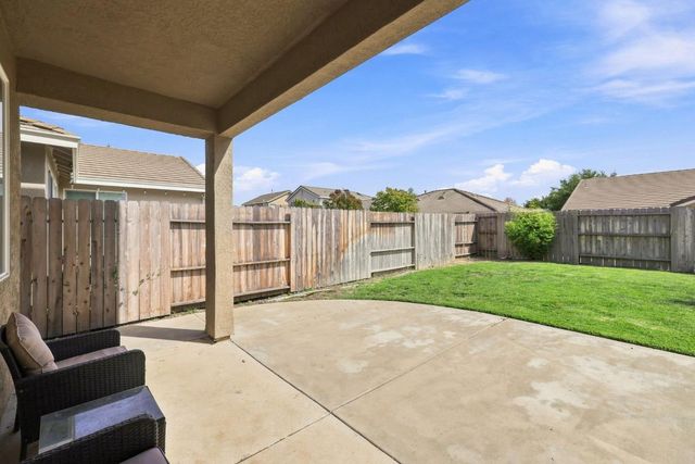 9962 Amulet Pl, Sacramento, CA 95829
