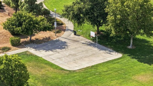 9962 Amulet Pl, Sacramento, CA 95829