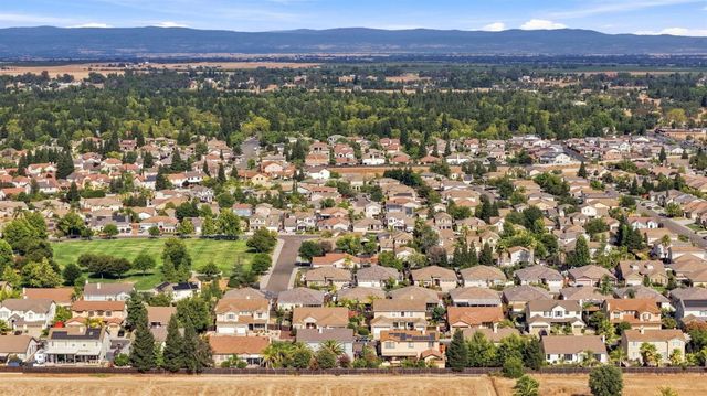 9962 Amulet Pl, Sacramento, CA 95829