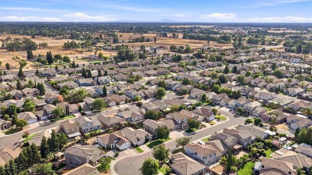 9962 Amulet Pl, Sacramento, CA 95829