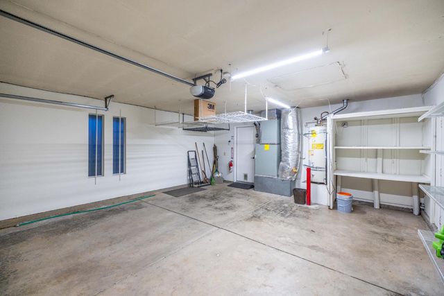 364 Sumatra Dr, Sacramento, CA 95838