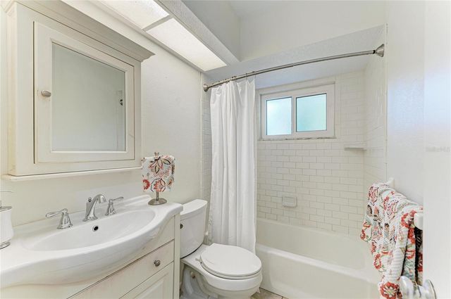 1211 CYPRESS AVENUE, Venice, FL 34285