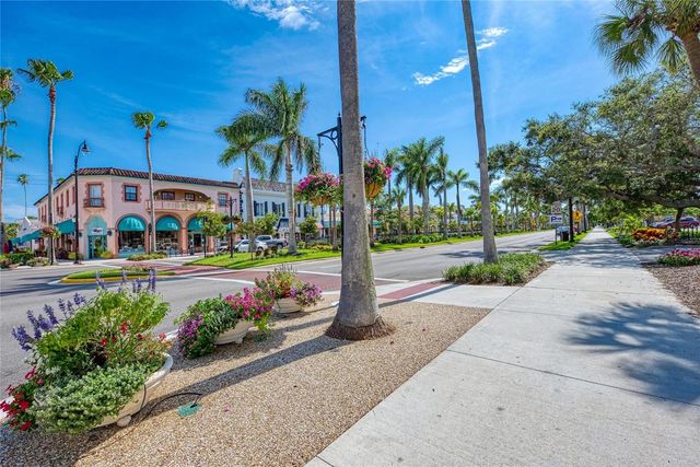 1211 CYPRESS AVENUE, Venice, FL 34285