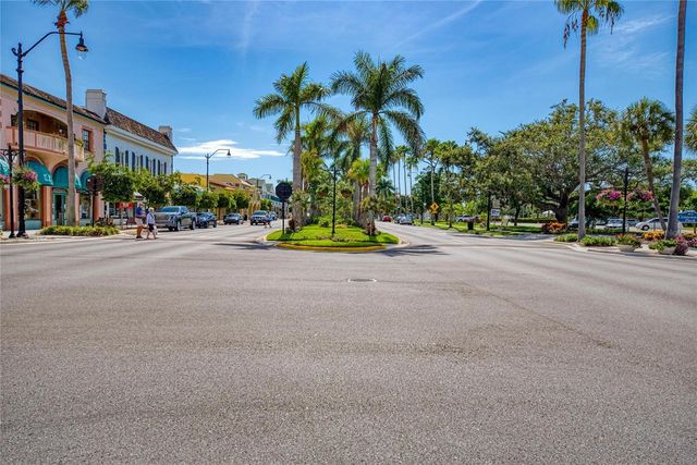 1211 CYPRESS AVENUE, Venice, FL 34285