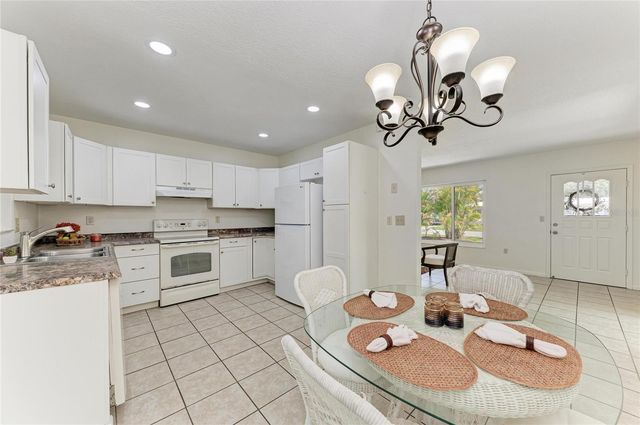 1211 CYPRESS AVENUE, Venice, FL 34285
