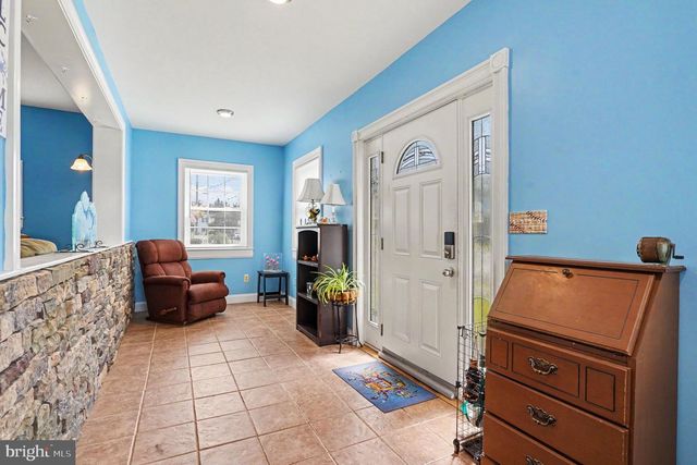 136 N MAIN ST, Galena, MD 21635
