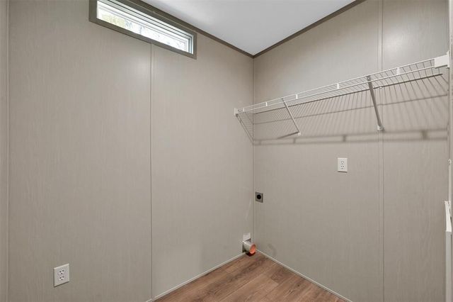 21195 Security Cemetery Road, Cleveland, TX 77328