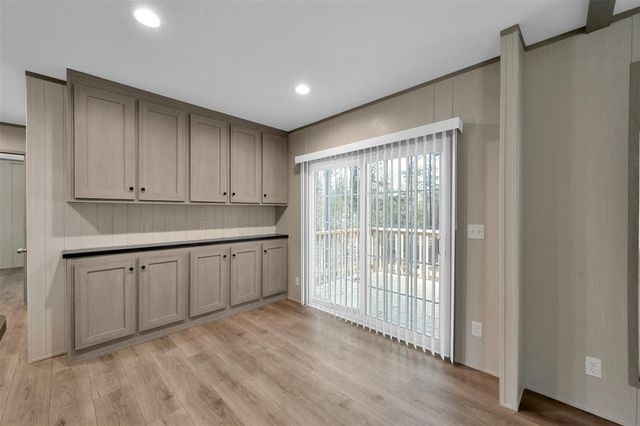 21195 Security Cemetery Road, Cleveland, TX 77328