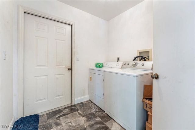 28405 Mango DR, Bonita Springs, FL 34134