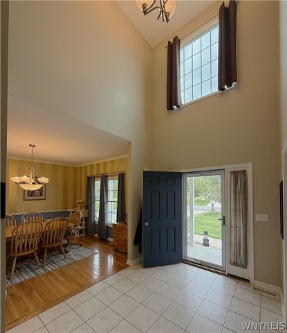 7260 Ashley Lane, Wheatfield, NY 14120