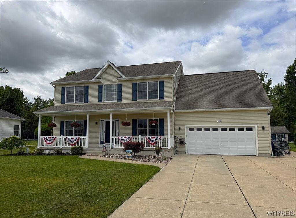 7260 Ashley Lane, Wheatfield, NY 14120
