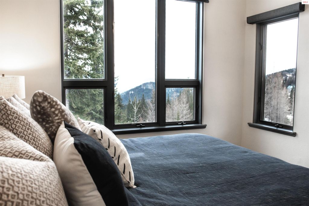 27 The Glades 2C, Sandpoint, ID 83864 photo 13