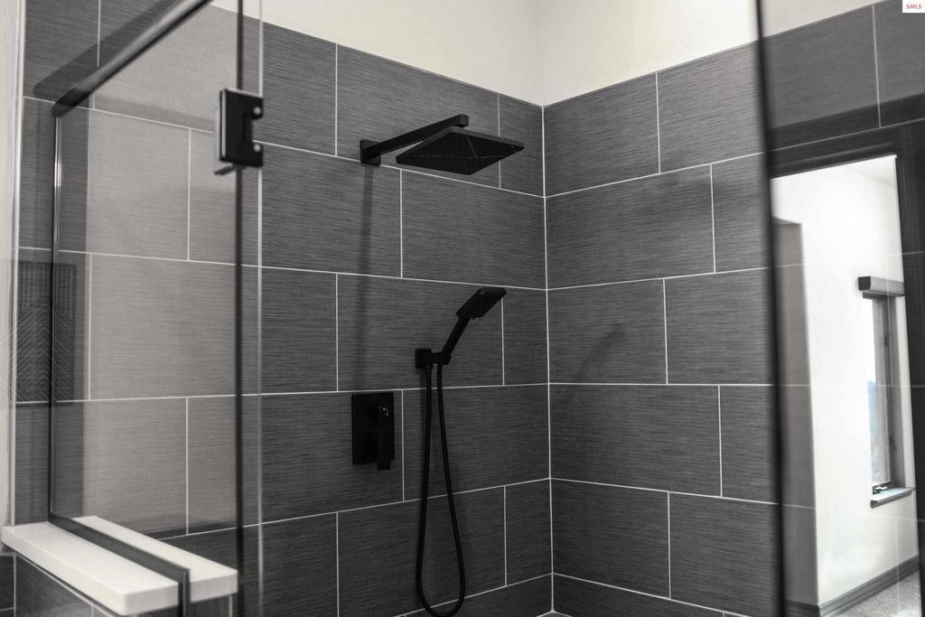 27 The Glades 2C, Sandpoint, ID 83864 photo 20