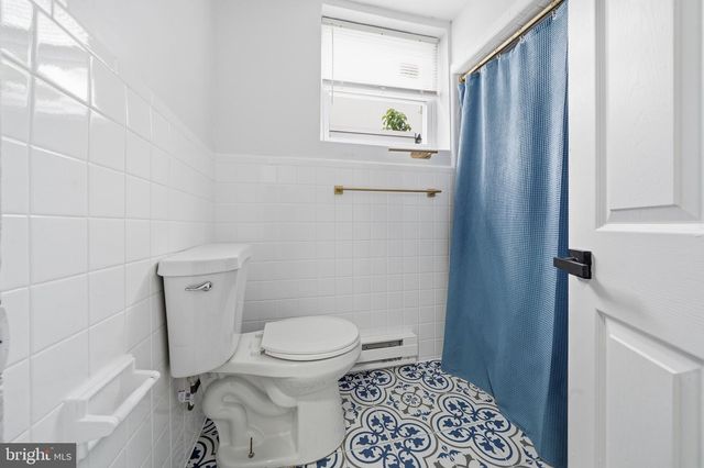2062 E STELLA ST, Philadelphia, PA 19134