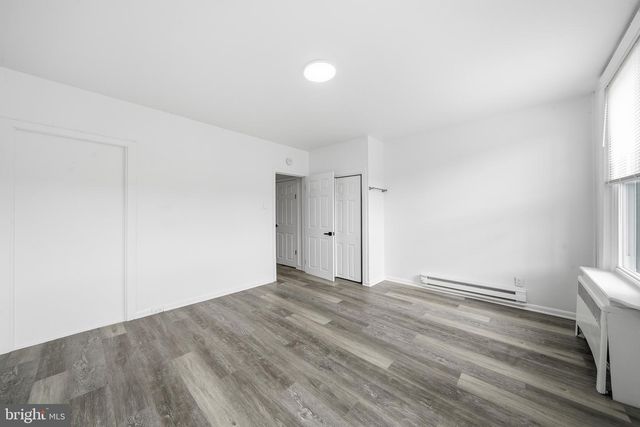 2062 E STELLA ST, Philadelphia, PA 19134